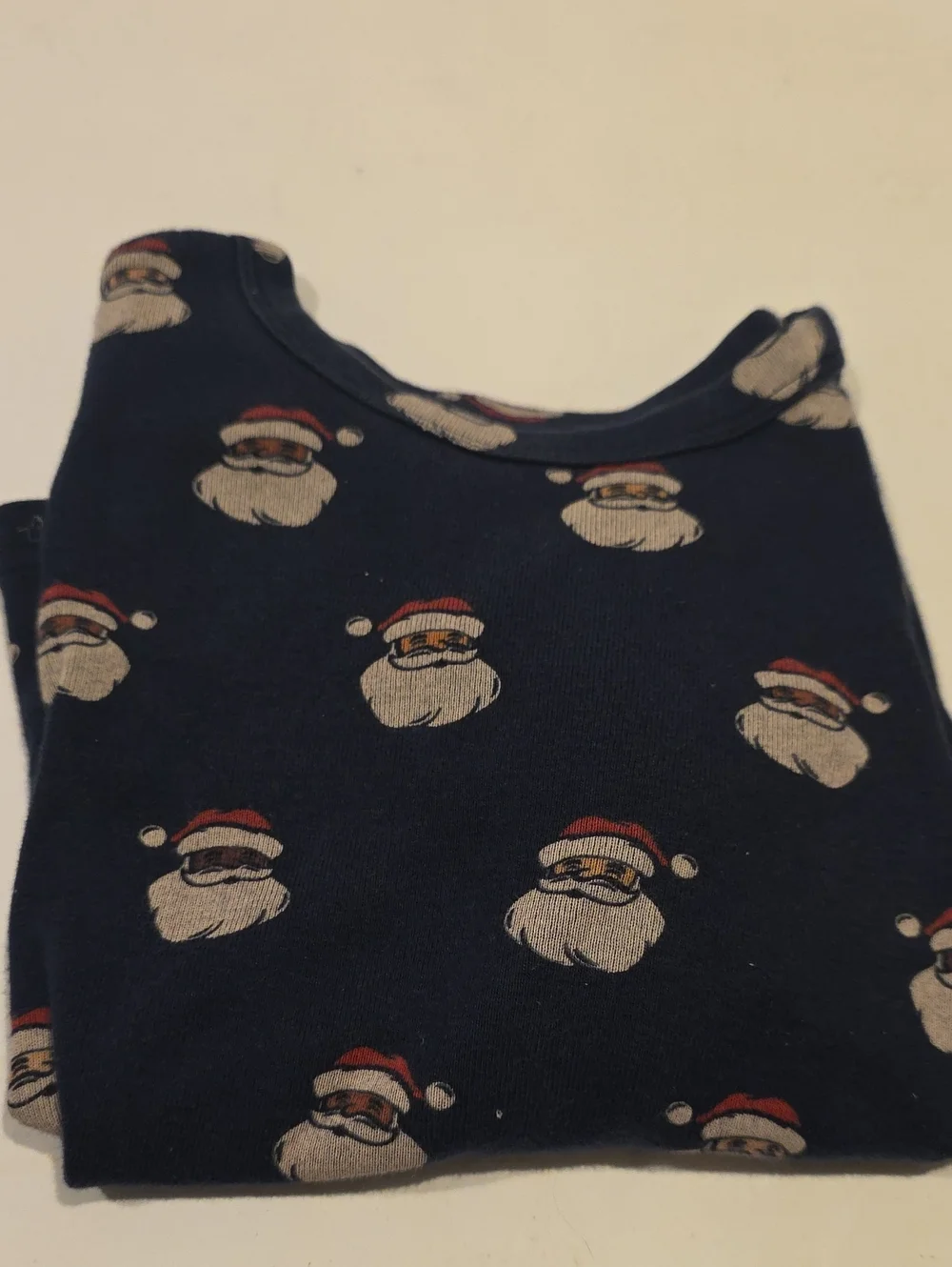 GAP Navy Santa Face Pajama Top with Red Accents Size 4t Black Santa White Santa